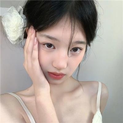 红衣谍影